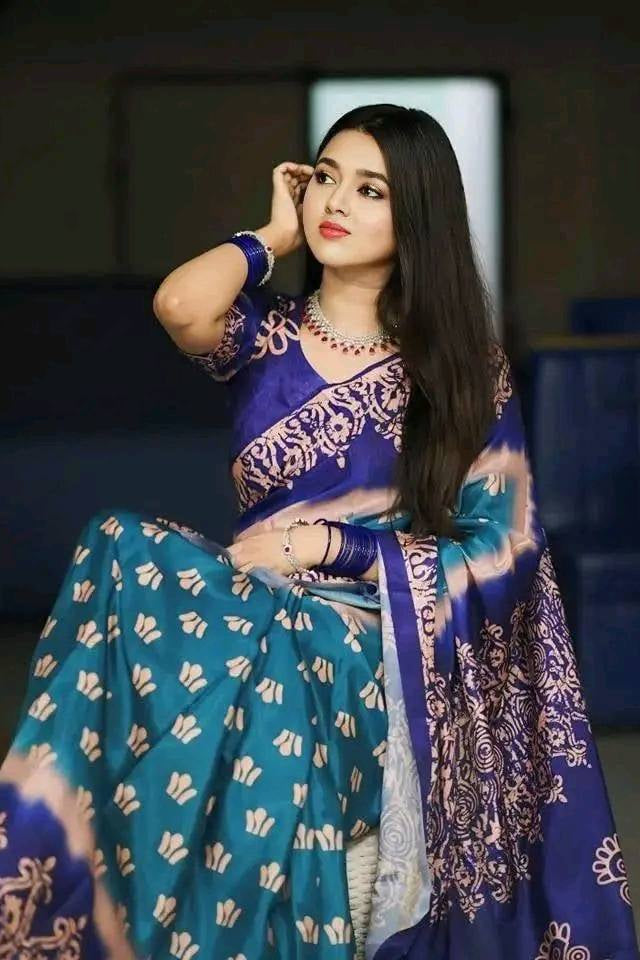 প্রিমিয়াম সিল্ক শাড়ি