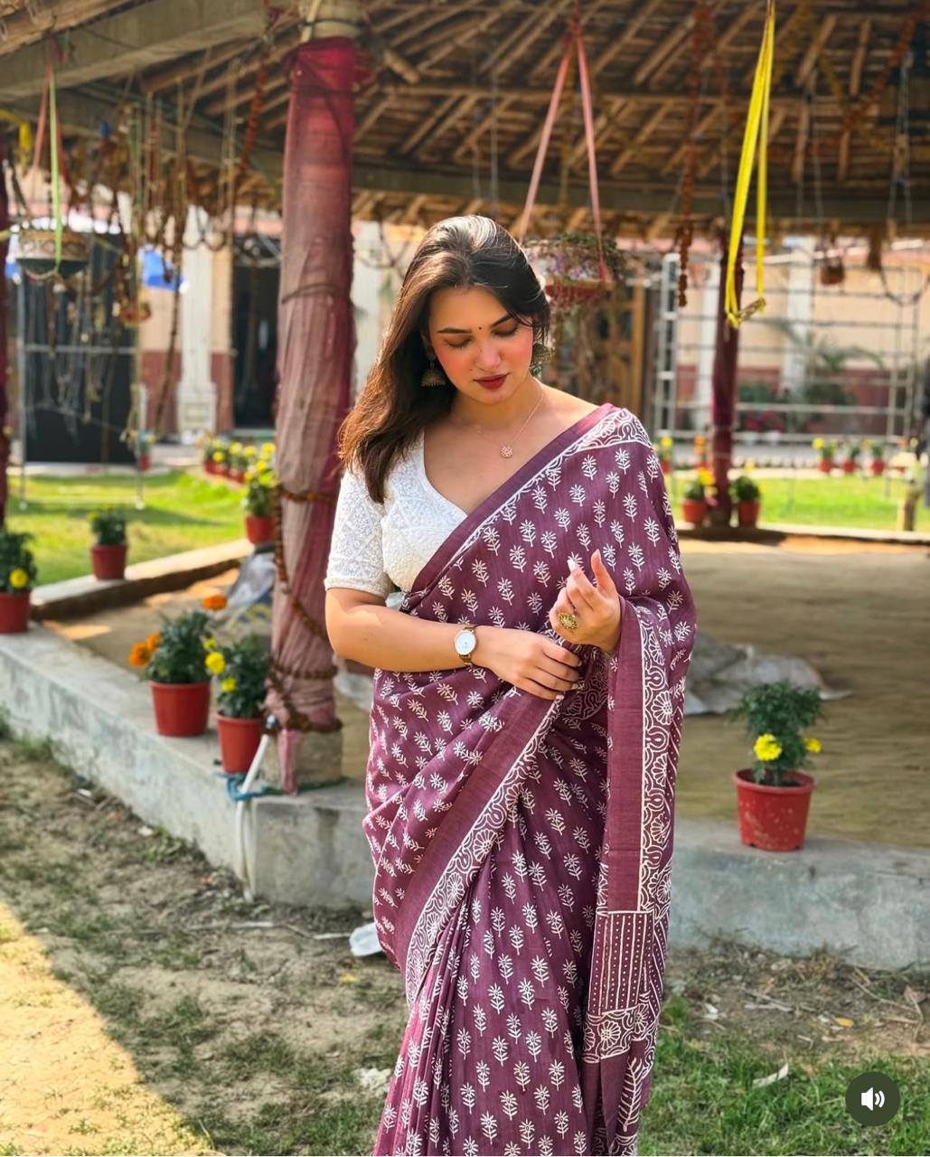 সেমি মসলিন সিল্ক