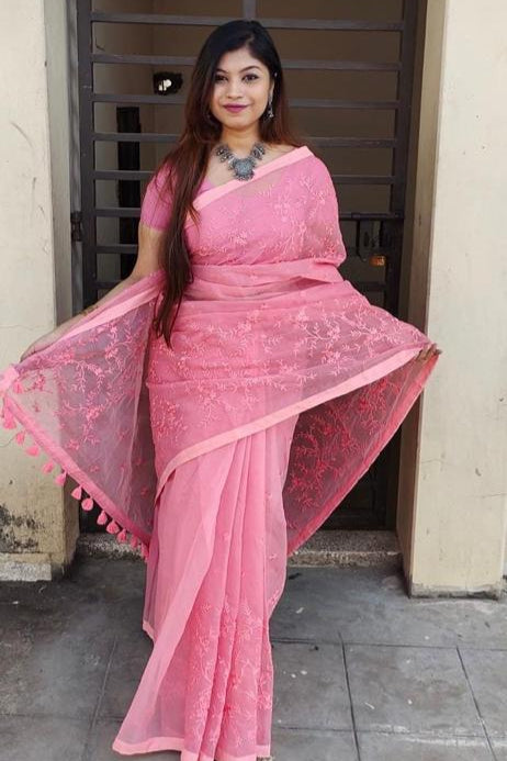 প্রিমিয়াম হাফ সিল্ক শাড়ি
