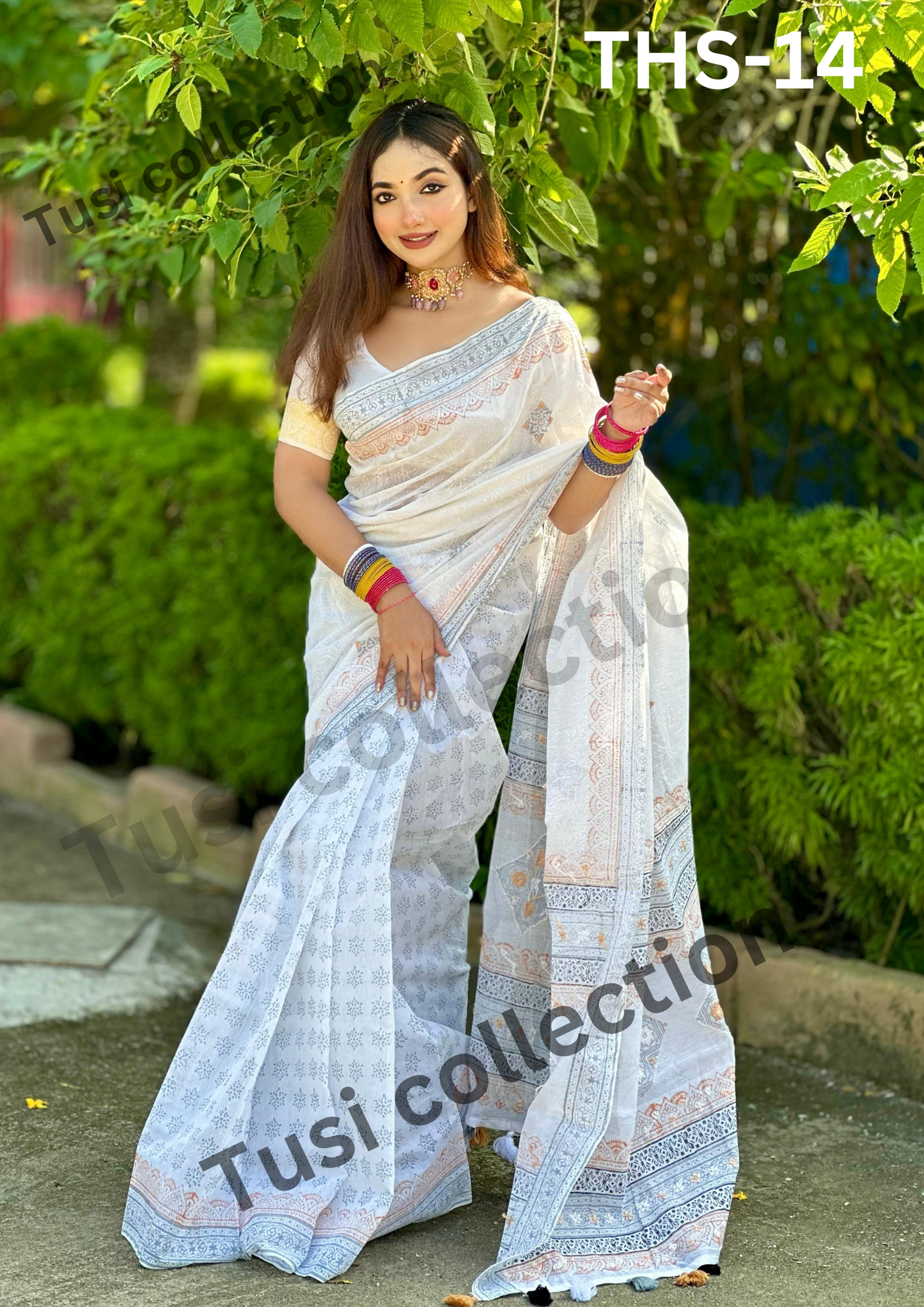 প্রিমিয়াম হাফসিল্ক বুটিক শাড়ি