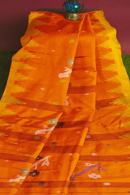 মণিপুরী শাড়ি