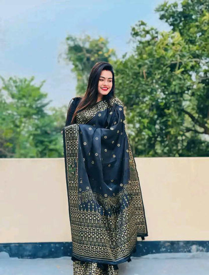প্রিমিয়াম সিল্ক শাড়ি