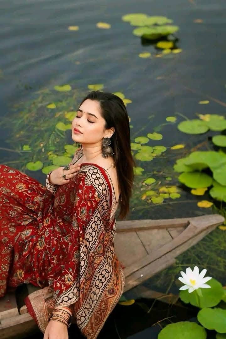 সেমি মসলিন সিল্ক