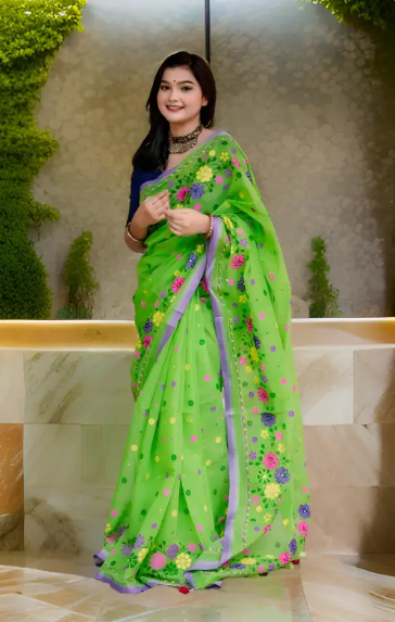 প্রিমিয়াম হাফসিল্ক বুটিক শাড়ি