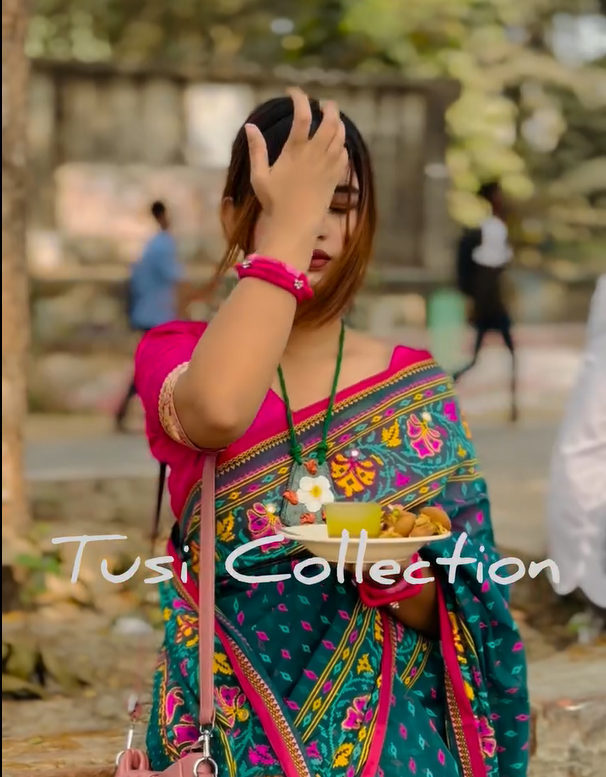প্রিমিয়াম হাফসিল্ক বুটিক শাড়ি