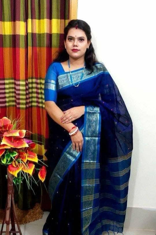 প্রিমিয়াম কটন শাড়ী