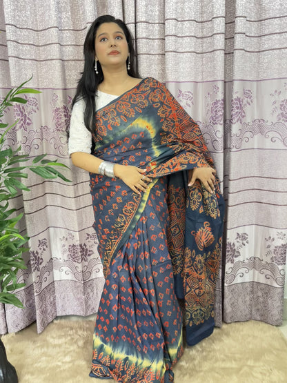 প্রিমিয়াম বাটিক শাড়ী