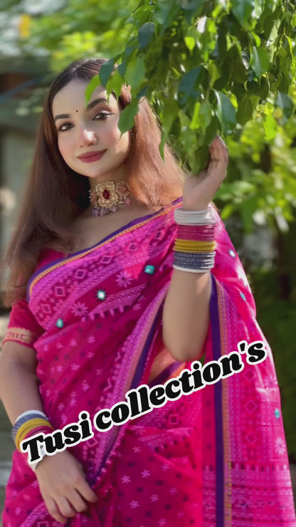 প্রিমিয়াম হাফসিল্ক বুটিক শাড়ি